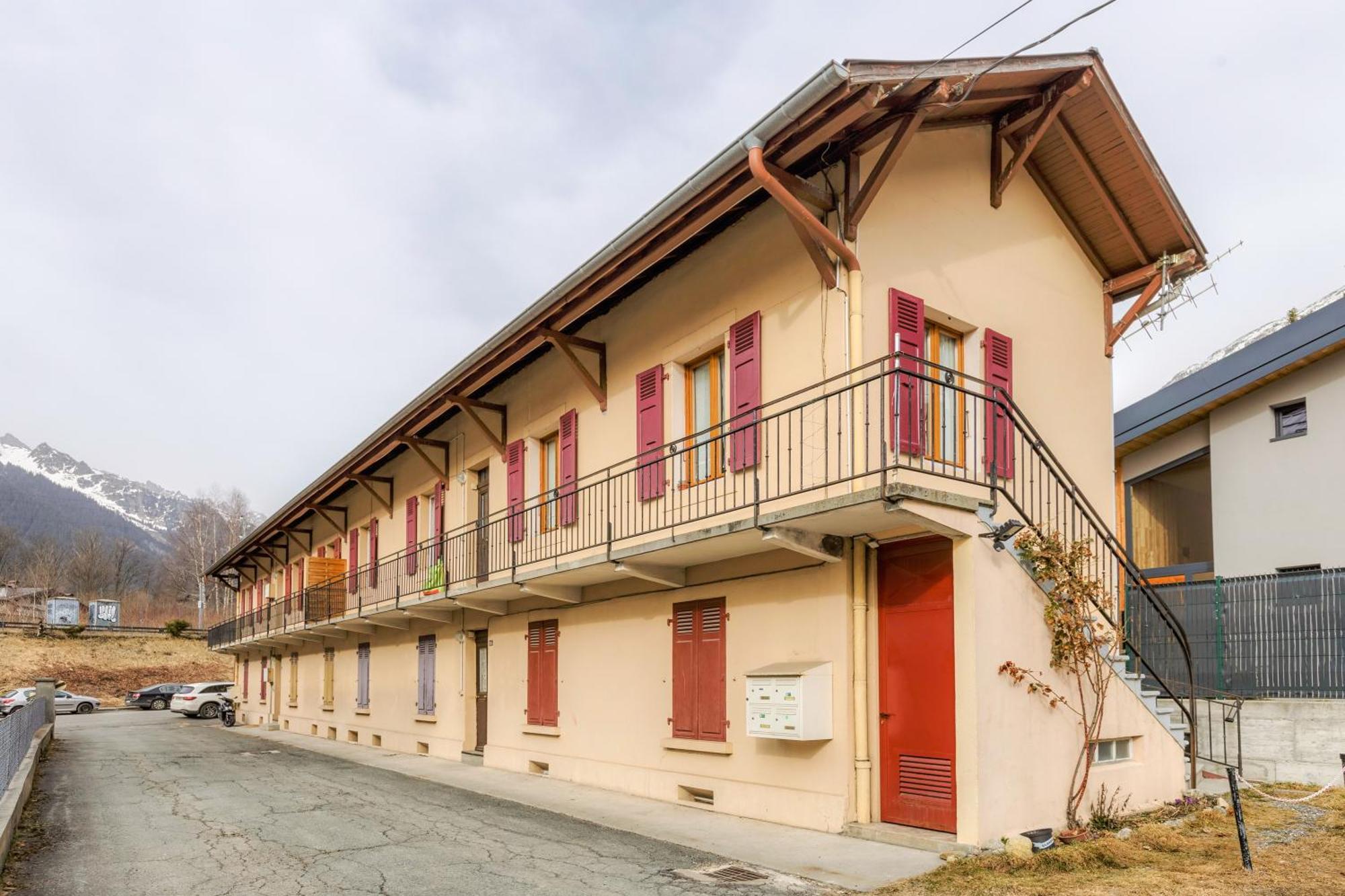 La Maisonnee De Julie - Happy Rentals Шамони Экстерьер фото
